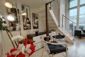 Picture of listing #330291521. Appartment for sale in Paris