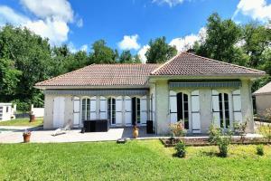 Picture of listing #330297455. House for sale in Saint-André-de-Cubzac