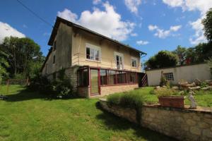 Picture of listing #330298117. House for sale in Vernou-la-Celle-sur-Seine
