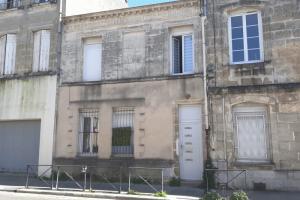 Picture of listing #330300141. Building for sale in Bordeaux
