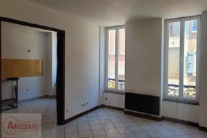 Picture of listing #330301935. Appartment for sale in Laragne-Montéglin