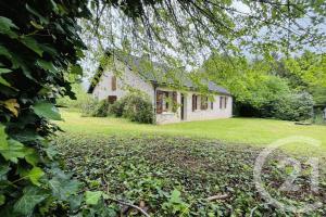 Picture of listing #330320673. House for sale in Saint-Yrieix-la-Perche