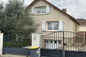 Picture of listing #330322367. House for sale in Argenteuil