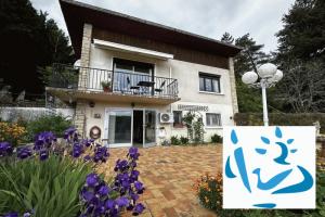 Picture of listing #330323753. House for sale in Saint-Julien-du-Sault