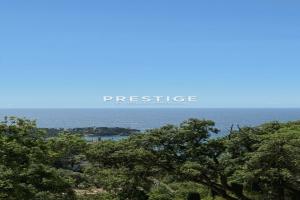 Picture of listing #330325340. Land for sale in Saint-Raphaël