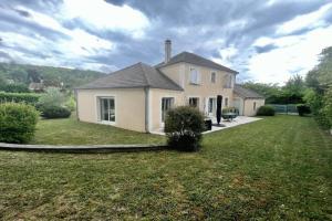 Picture of listing #330329166. House for sale in Montlignon