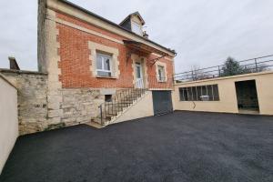 Picture of listing #330329851. House for sale in Soissons