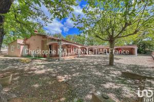 Picture of listing #330332629. House for sale in Saint-Maximin-la-Sainte-Baume