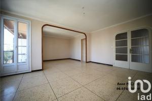 Picture of listing #330332721. Appartment for sale in Marseille