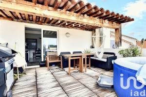 Picture of listing #330338756. Appartment for sale in Marseille