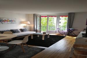 Picture of listing #330339302. Appartment for sale in Le Vésinet