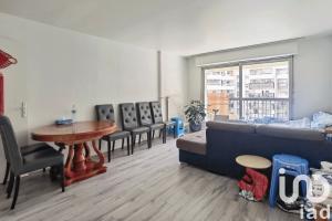 Picture of listing #330339342. Appartment for sale in Paris