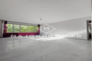 Picture of listing #330342134. Appartment for sale in Marseille