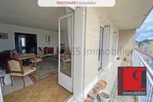 Picture of listing #330345813. Appartment for sale in Versailles