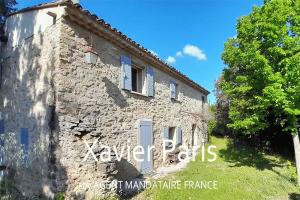 Picture of listing #330350304. House for sale in Vaugines