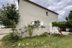 Photo de l'annonce nº 330352782. Maison à vendre sur Saint-Julien-les-Rosiers