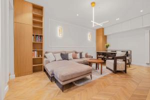 Picture of listing #330354960. Appartment for sale in Paris