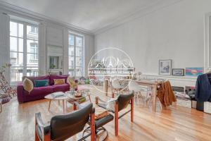 Picture of listing #330355089. Appartment for sale in Paris