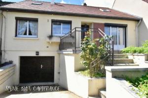 Picture of listing #330359785. House for sale in Viry-Châtillon