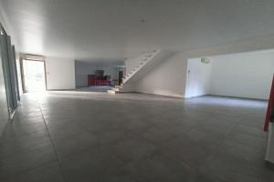 Thumbnail of property #330367574. Click for details