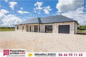 Picture of listing #330369306. House for sale in Chémery