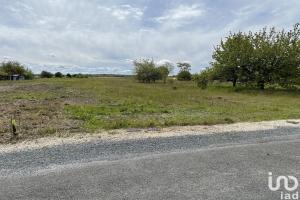 Picture of listing #330374756. Land for sale in Montlivault