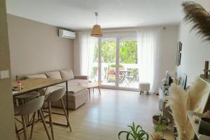 Picture of listing #330374971. Appartment for sale in Avignon