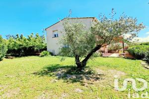 Picture of listing #330375055. House for sale in Carpentras
