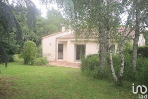 Picture of listing #330375079. House for sale in Niort