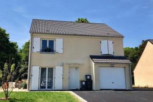 Picture of listing #330384917. House for sale in Melun