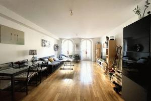 Picture of listing #330386041. Appartment for sale in Saint-Germain-en-Laye
