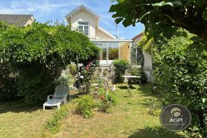 Picture of listing #330388946. House for sale in Saclay