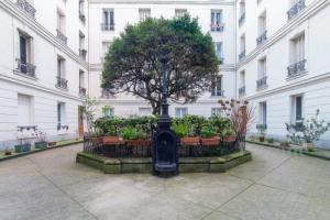 Picture of listing #330389931. Appartment for sale in Paris
