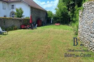 Photo de l'annonce nº 330393477. Terrain à vendre sur Salies-de-Béarn