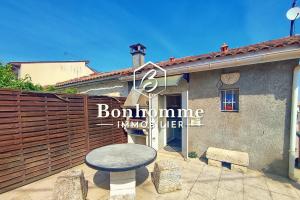 Picture of listing #330395876. House for sale in Castres-Gironde