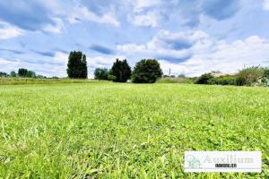 Picture of listing #330398102. Land for sale in Générac
