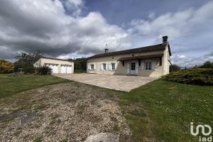 Picture of listing #330416473. House for sale in Chauvigny