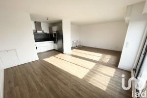 Picture of listing #330418444. Appartment for sale in Saint-Maurice