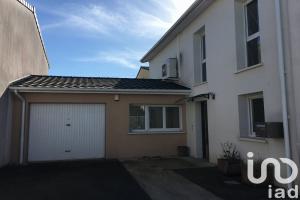 Picture of listing #330419196. House for sale in Saint-Loubès