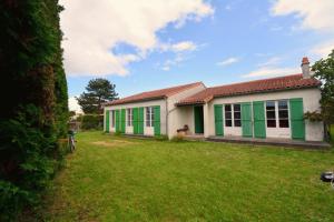 Picture of listing #330427505. House for sale in La Brée-les-Bains
