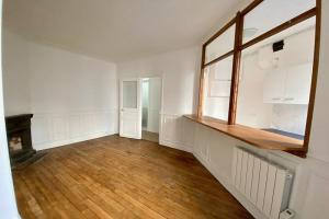 Picture of listing #330428037. Appartment for sale in Paris