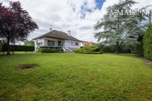 Picture of listing #330431156. House for sale in Saulon-la-Chapelle