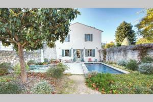 Picture of listing #330434347. House for sale in Saint-Rémy-de-Provence