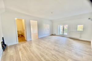 Picture of listing #330435493. Appartment for sale in Nantes