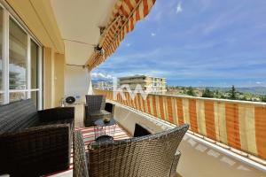 Picture of listing #330437102. Appartment for sale in Grasse