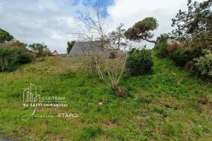 Picture of listing #330439659. Land for sale in Bréhal