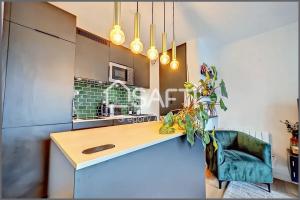 Picture of listing #330440400. Appartment for sale in Bordeaux