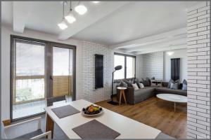 Picture of listing #330440884. Appartment for sale in Bordeaux