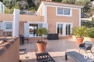 Picture of listing #330442417. Appartment for sale in Èze