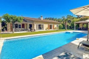 Picture of listing #330444326. House for sale in Mougins